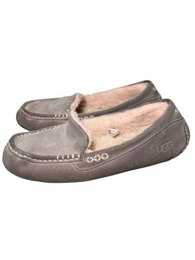 UGG Ansley Suede Shearling Moccasin Slippers Gray Women’s Size 9‎